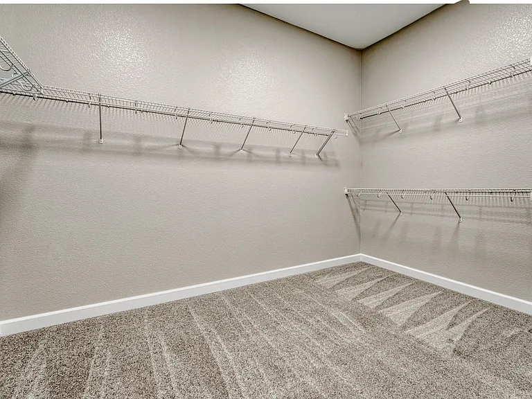 14110 Sierra Ridge Cir — Photo 40