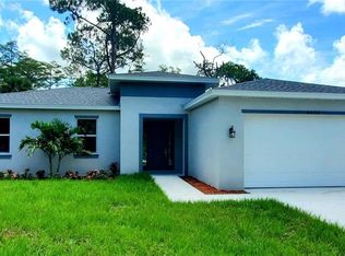 2070 Della Dr, Naples, FL 34117