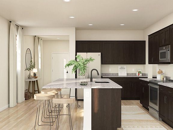 5th image of 7428 W Northview Avenue