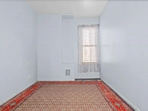 74 Atlantic Street image 26 of 37