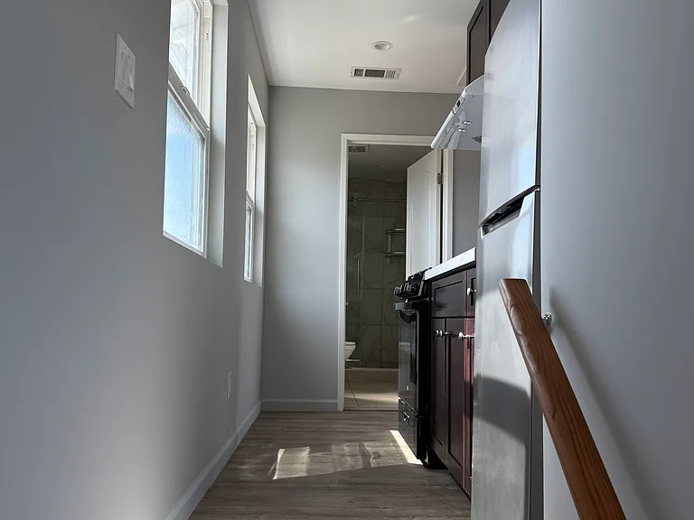 5409 Meridian St #1/2 — Photo 2