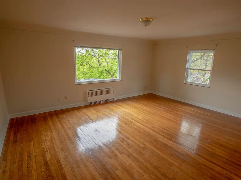 1298 Cryer Ave #2 — Photo 11