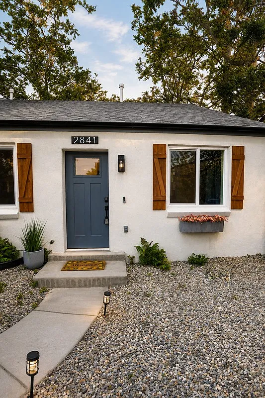 2841 w 4th ave — Photo 1