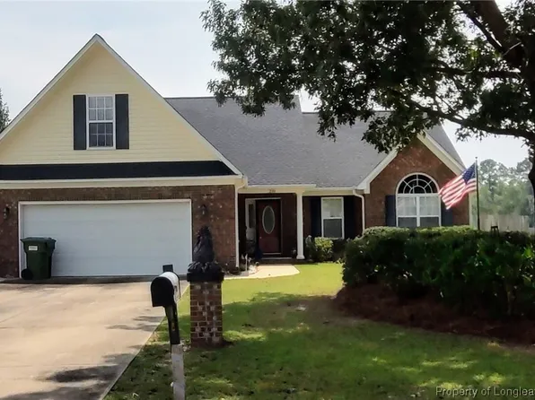 210 Bonney Ln, Fayetteville, NC 28306