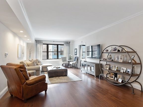 2nd image of 225 E 57th St APT 16D