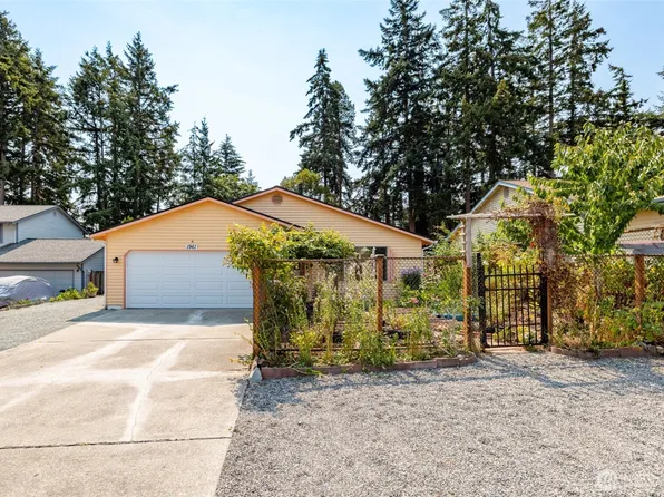 1961 NE 9th Avenue, Oak Harbor, WA 98277