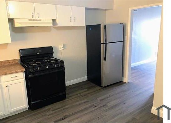 4th image of 204 Paul Ave #204