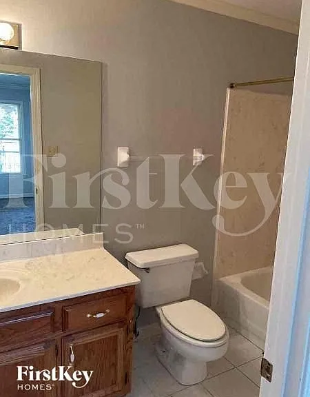 9019 Pembroke Ellis Dr — Photo 9