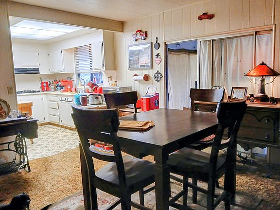 2nd image of 560 W Pleasant Avenue #81