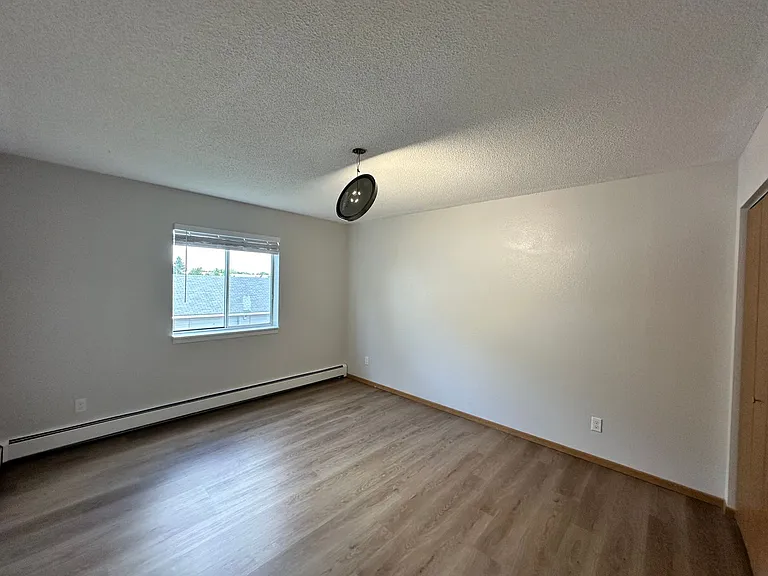 Ashwood Birchwood Apartments — Photo 39