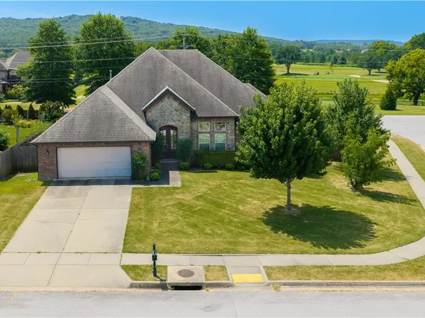 3773 E Spanish Bay Pl, Fayetteville, AR 72701
