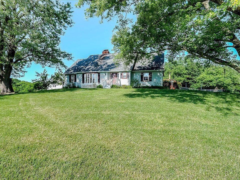 2555 Chrisman Ln, Danville, KY 40422 Zillow