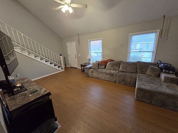 3rd image of 230 Lanier Dr #240