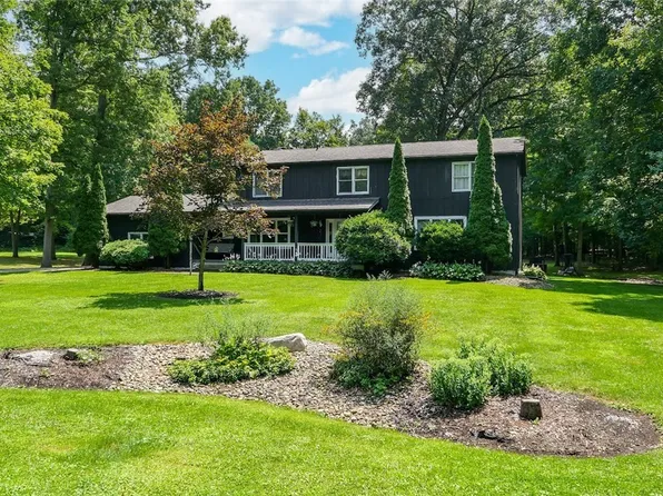 3134 Work Rd, Ravenna, OH 44266