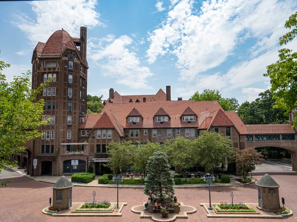 111-39 76th Road image 22 of 23