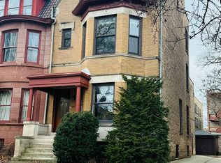 5632 S Blackstone Ave, Chicago, IL 60637