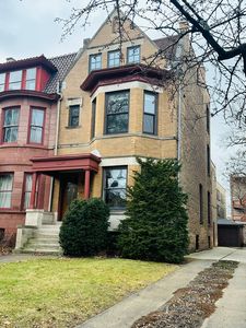 5632 S Blackstone Ave, Chicago, IL, 60637