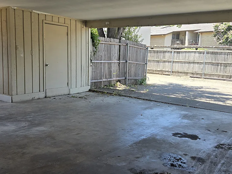 4307 Harvest Hill Rd — Photo 15
