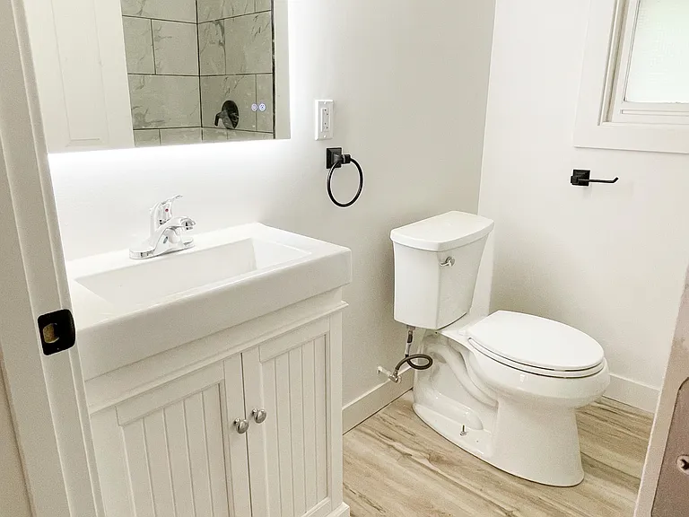 511 N 2nd St #1 — Photo 7