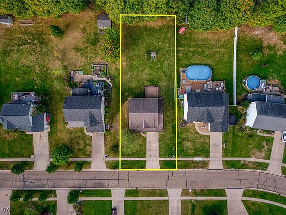 3rd image of 969 Sanctuary View Dr
