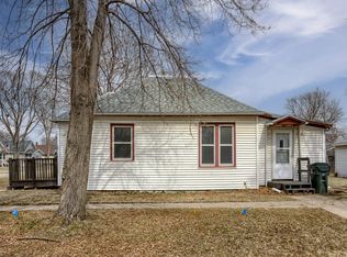 2429 S 8th St, Council Bluffs, IA 51501