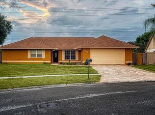3239 Cullendale Dr, Tampa, FL 33618