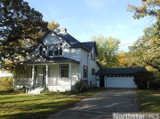 1st image of 541 Oak St