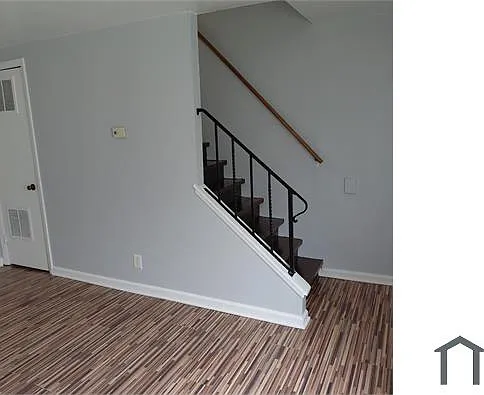 48 Poplar St — Photo 7