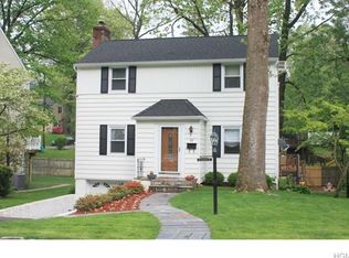 23 Dogwood Dr, Scarsdale, NY