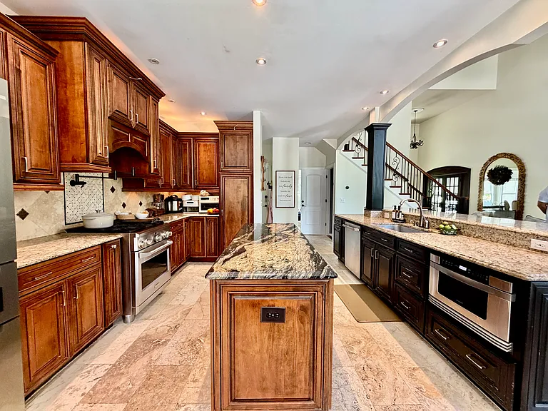 617 Lakeview Landing Rd — Photo 10