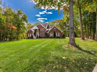 7 Timber Pines Ct, Defiance, MO 63341