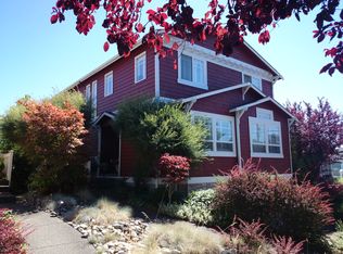 3272 36th Ave SW, Seattle, WA 98126