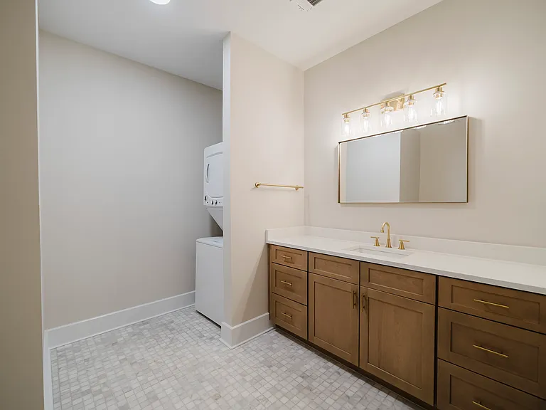 315 Cotton Ave #301 — Photo 10