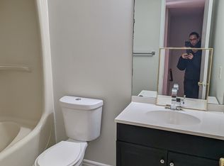 401 Sewells Rd, Toronto, ON M1B5K6