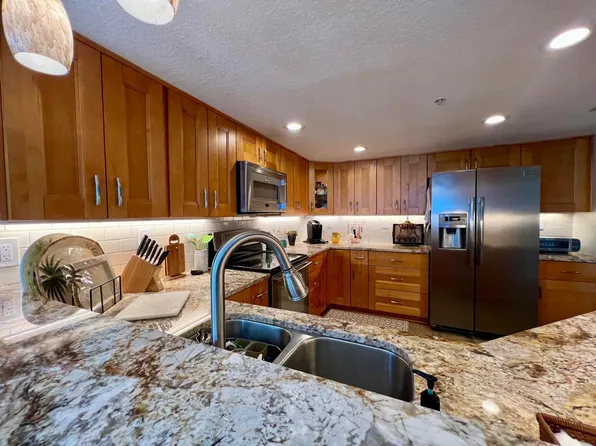 3880 N Highway A1a #805, Hutchinson Island, FL 34949