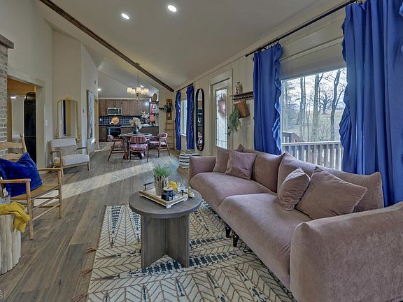 5th image of 3798 Bethany Bowersville Rd