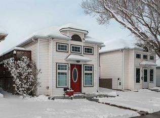 60 E Hunterhorn Cres NE, Calgary, AB T2K6J3