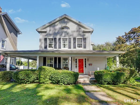 33 Pleasant Street, Danbury, CT 06810