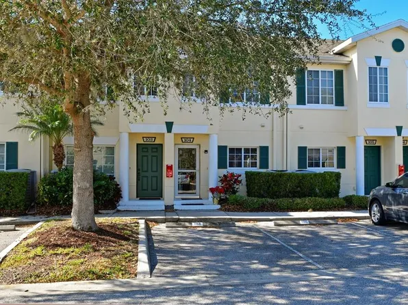 250 Cape Harbour Loop Unit 104, Bradenton, FL 34212
