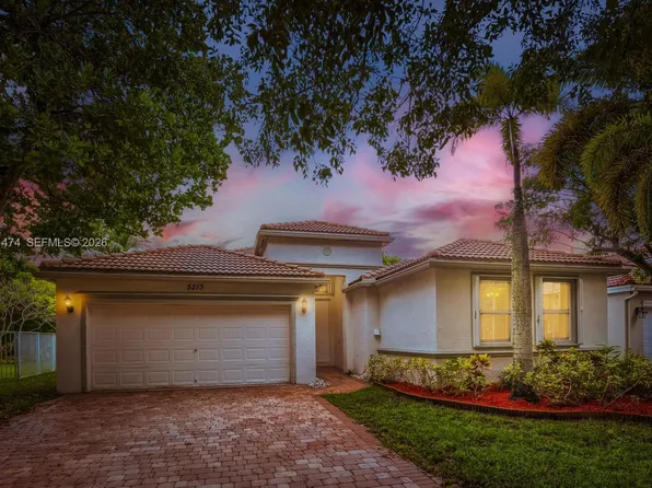 5213 SW 158th Ave, Hollywood, FL 33027