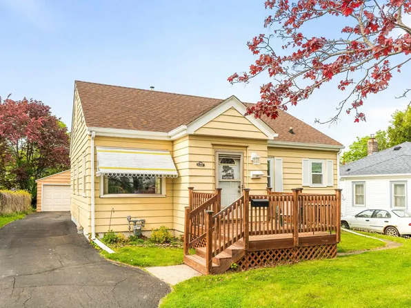 5223 Glenwood St, Duluth, MN 55804