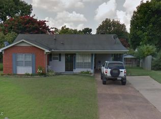 1807 Vaught Cir, Southaven, MS 38671