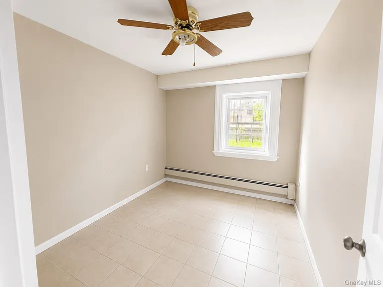 167 Liberty St #G — Photo 10
