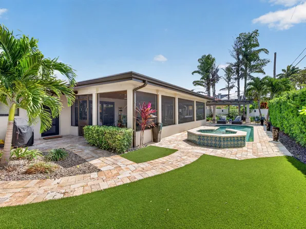 1642 SE 7th Street, Deerfield Beach, FL 33441