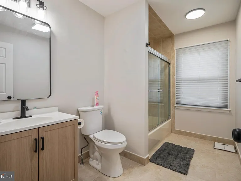 5 Robert Dr — Photo 24