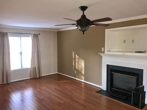 4th image of 9501 Ashcliff Ct