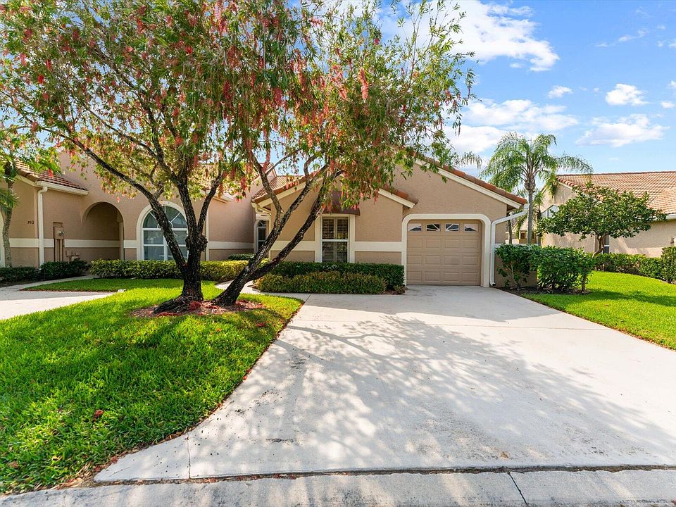 1st image of 504 Sabal Palm Ln