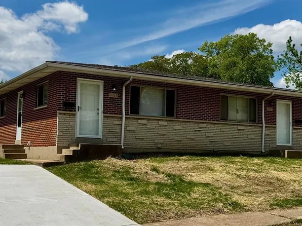 4081 Esseldale Dr, Saint Ann, MO 63074