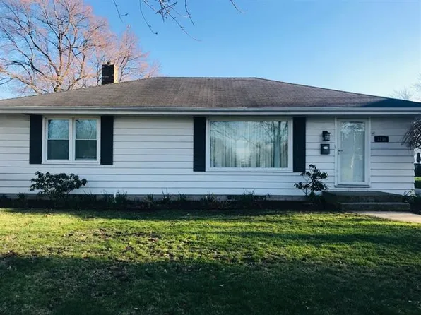 3210 Laporte Ave, Highland, IN 46322
