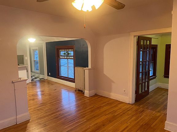4th image of 3641 Clinton Ave Floor 2